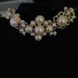 Avon pearly perfection statement bracelet